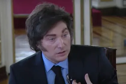 el-presidente-javier-milei-durante-una-entrevista-CO3OF4ZZA5GZNOZ4JYUNGRFZPM