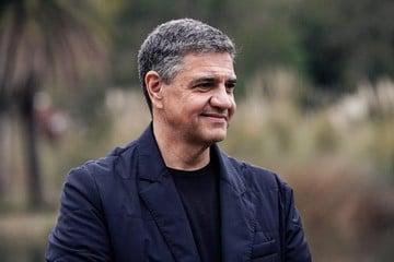 ekhSi77mC_360x240__1