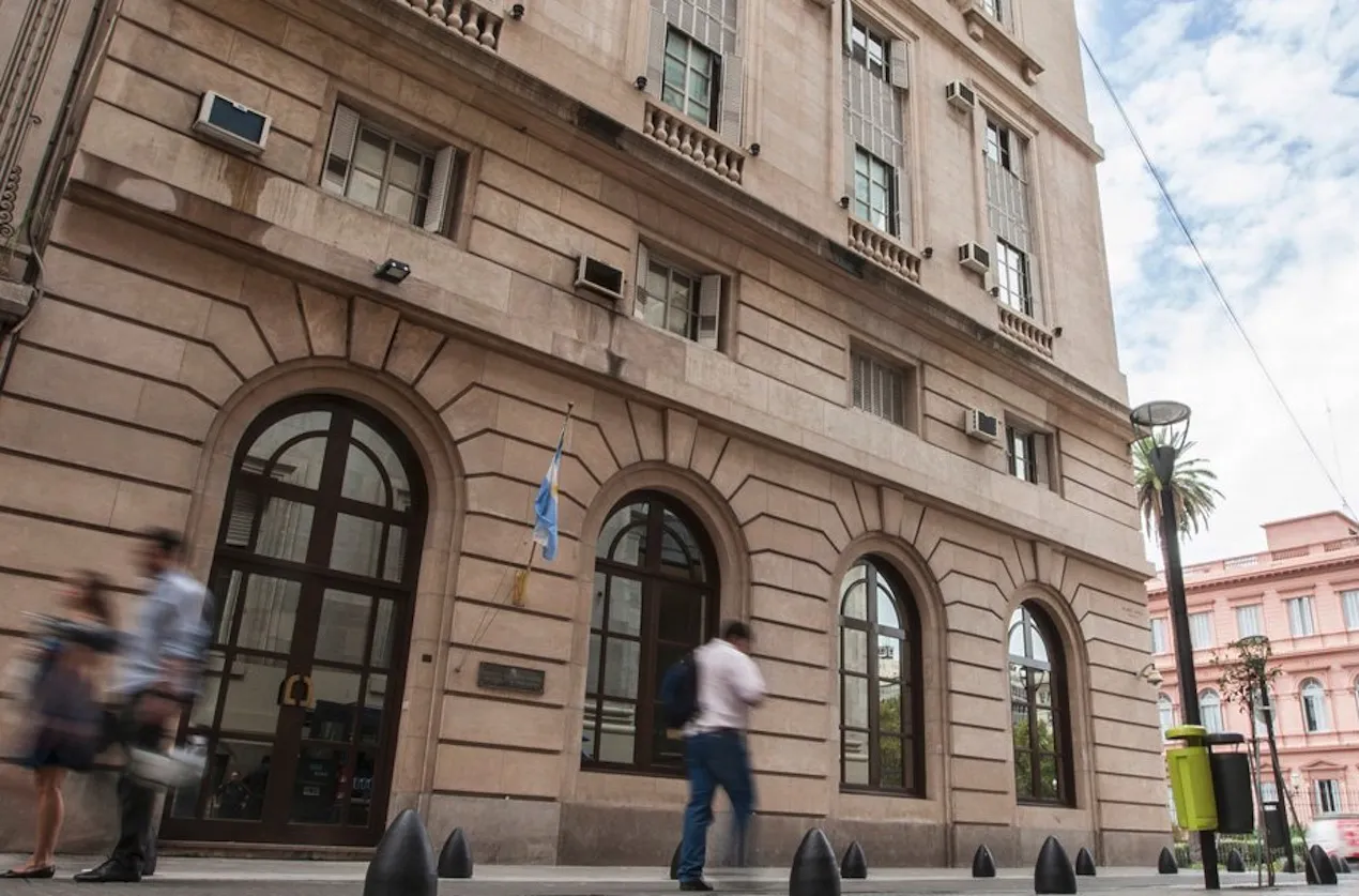 multimedia.normal.8c8d82c039fca186.QUZJLWVkaWZpY2lvX25vcm1hbC53ZWJw