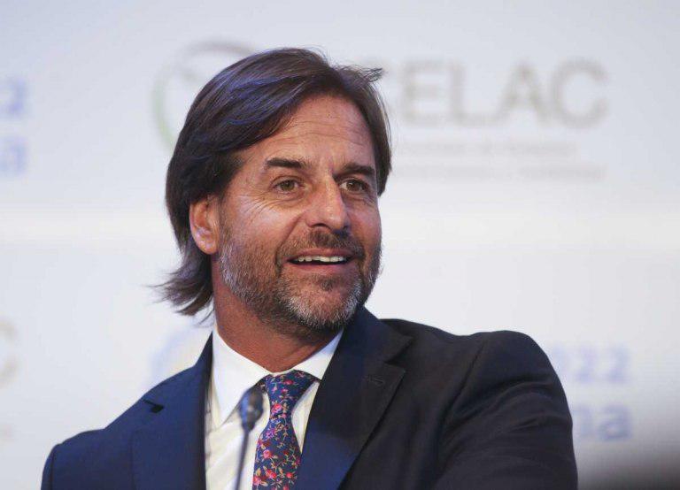 b134b77a95e24da11d31ebdddb43a685_M