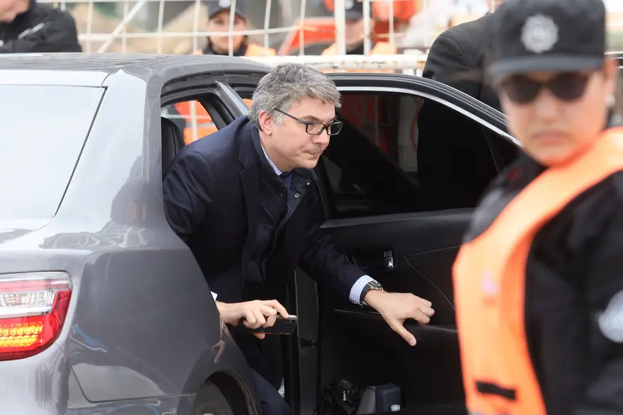 INRS5FAKLFAJZPWI45USHU4M6Y