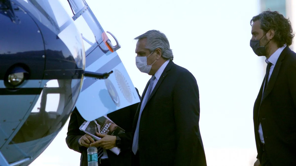 alberto-fernandez-presidente-la-nacion-argentina-santiago-cafiero-ex-jefe-gabinete-ministros-la-nacion-argentina