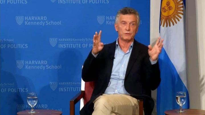 mauricio-macri-20231003-1667480