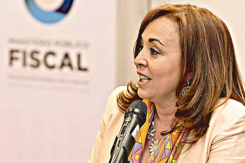 69570_gabbiela-boquin-222_BIG