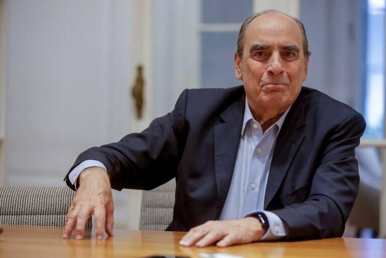guillermo-francos-oficina-1