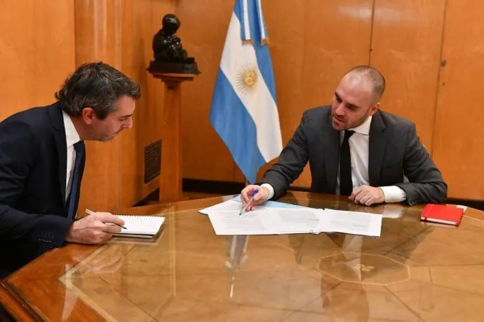 martin-guzman-y-guillermo-hangjpg