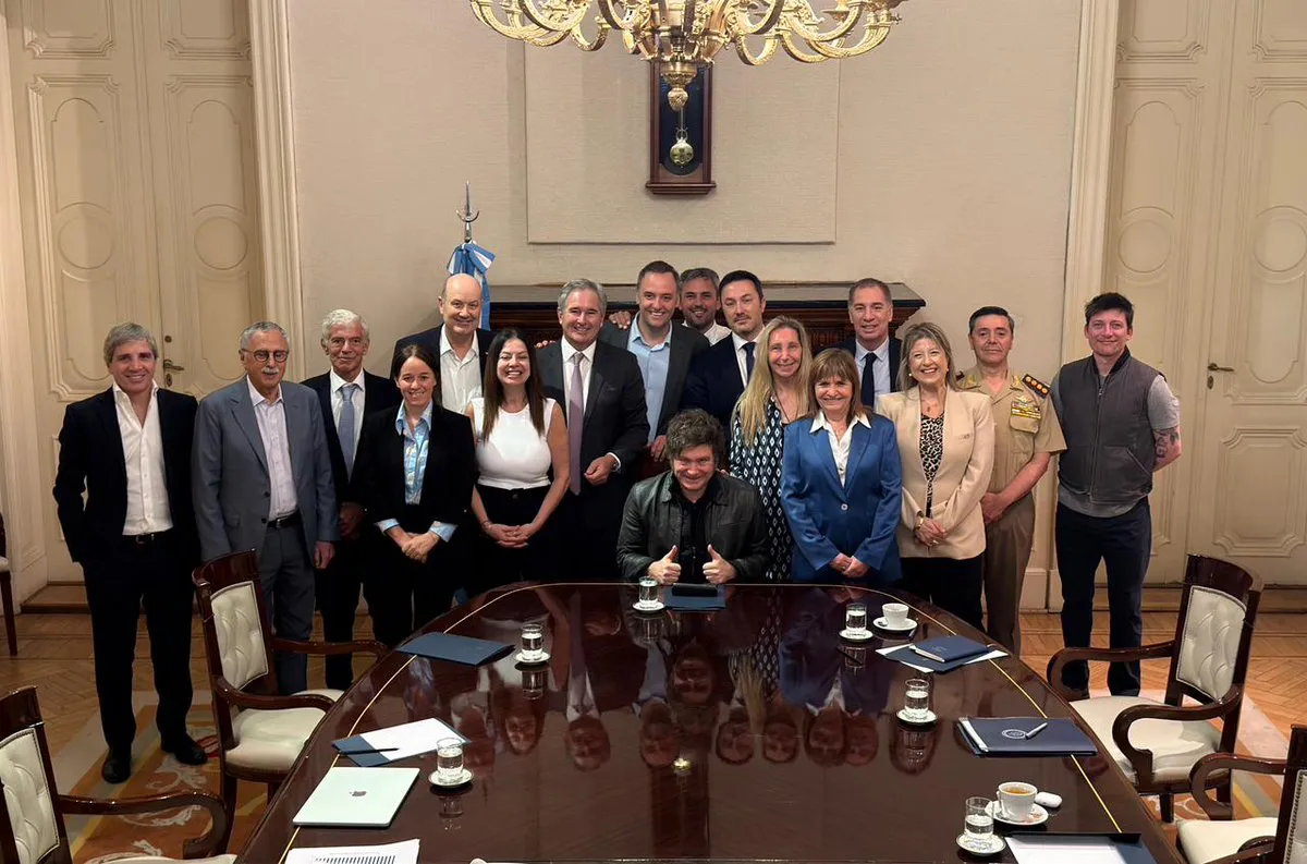 ae2b4ab5-b5b4-4b19-a6b6-6fe0a9658bd4_16-9-discover-aspect-ratio_default_1130454