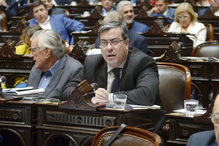 German-Martinez-sesion-26-de-octubre-2022-e1672874343641