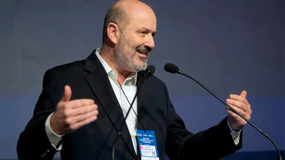 federico-sturzenegger-30092025-2109031