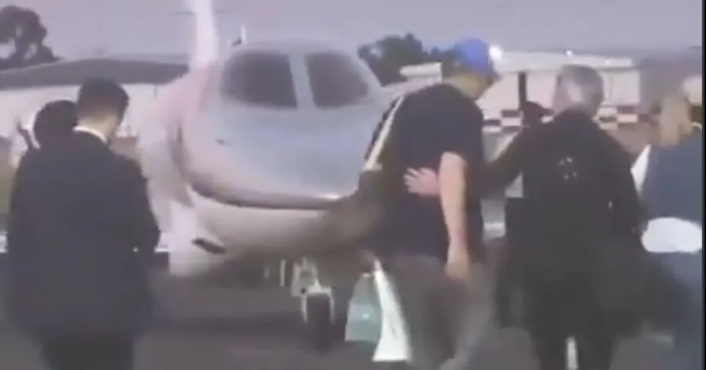 adorni-punta-del-este-jet