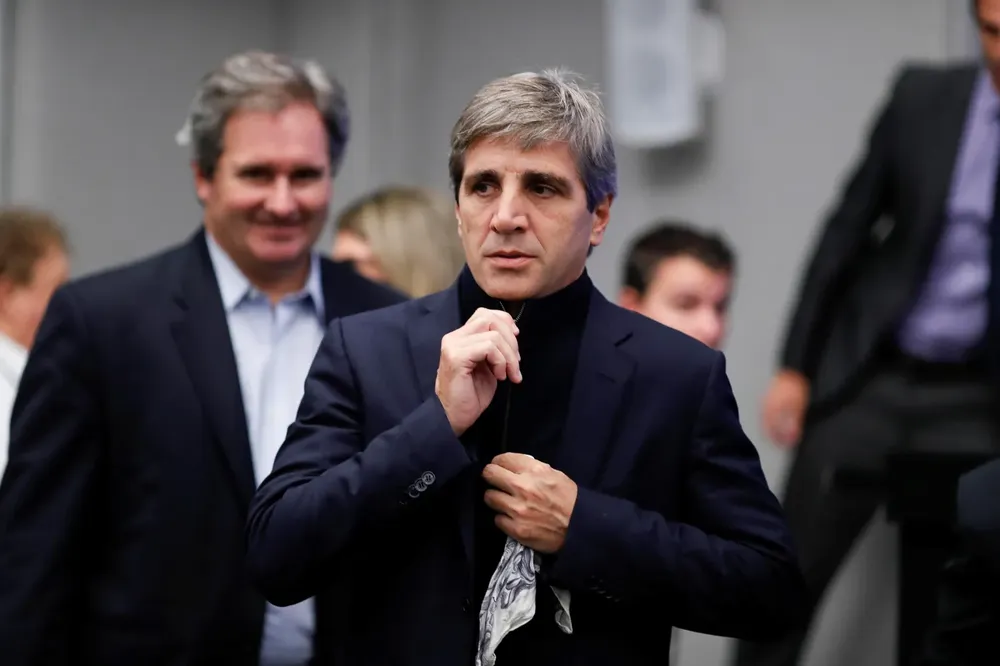 luis-caputo-6jpg