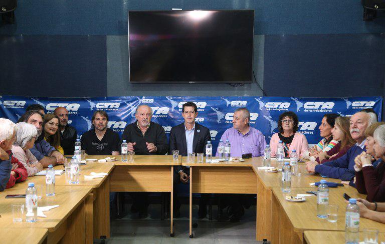 bf5b8302b9a0c84c13f34e9aacf8a6ad_M