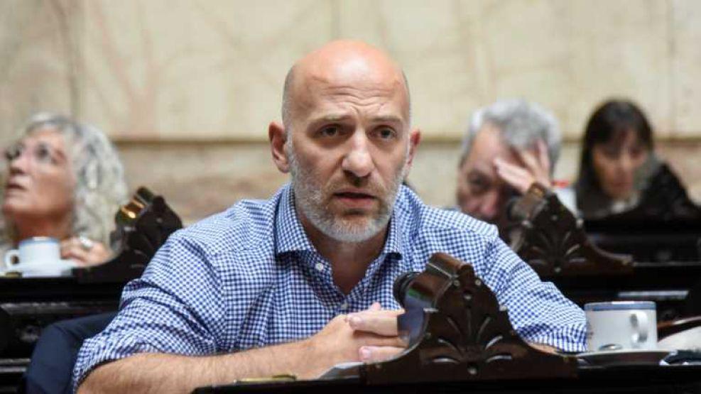 emiliano-yacobitti-1671116