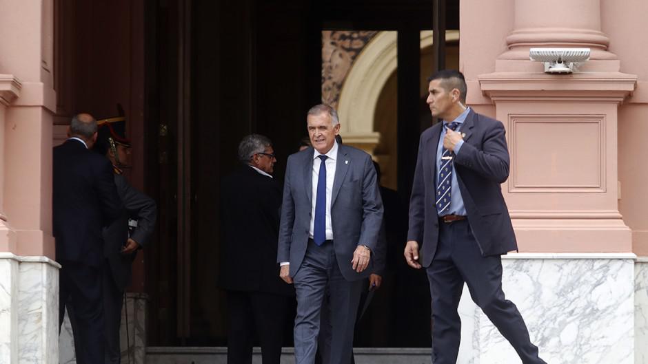 658278bfab19a_940_529!