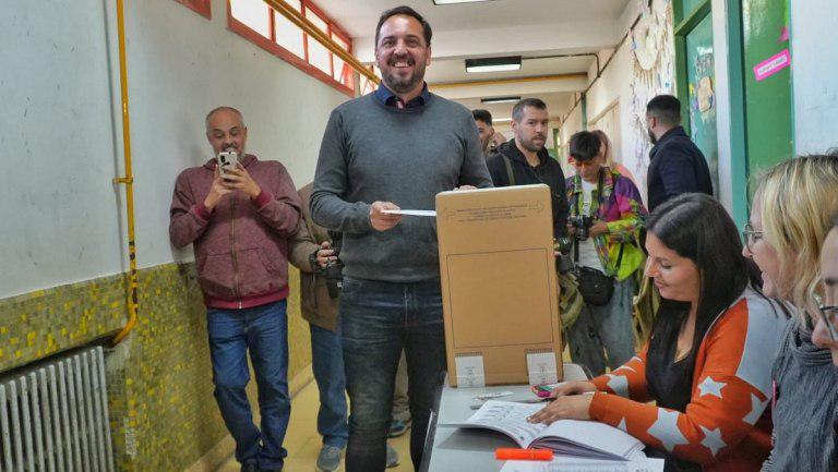 61b7243474aa82ff76fc15be2f9b07f9_M