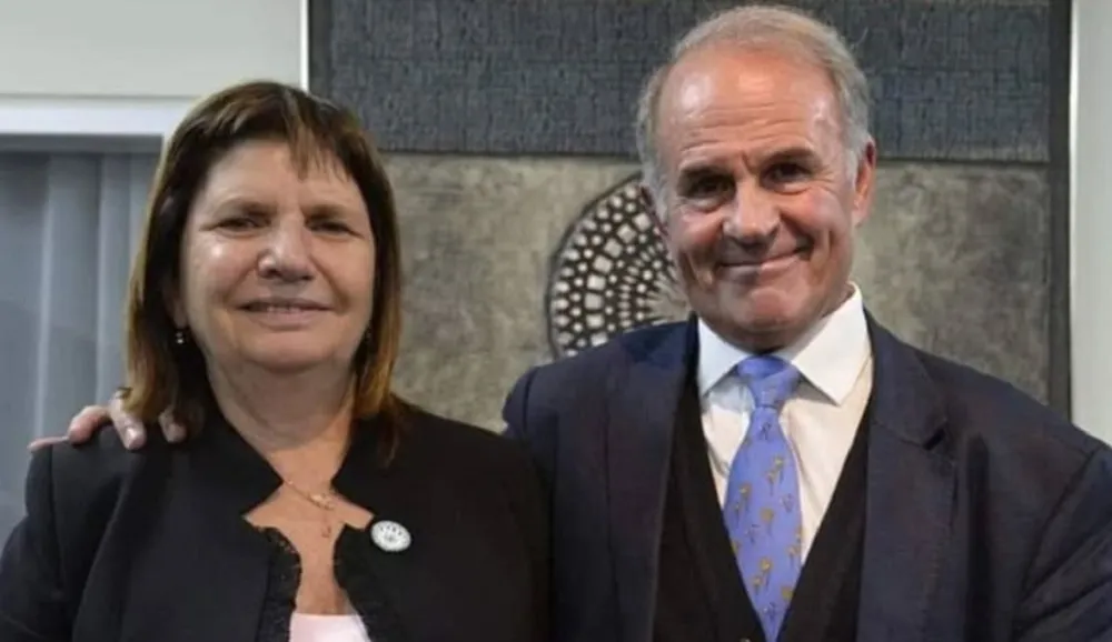 el-subsecretario-ambiente-fernando-brom-junto-la-ministra-seguridad-nacional-patricia-bullrich-foto-gentileza