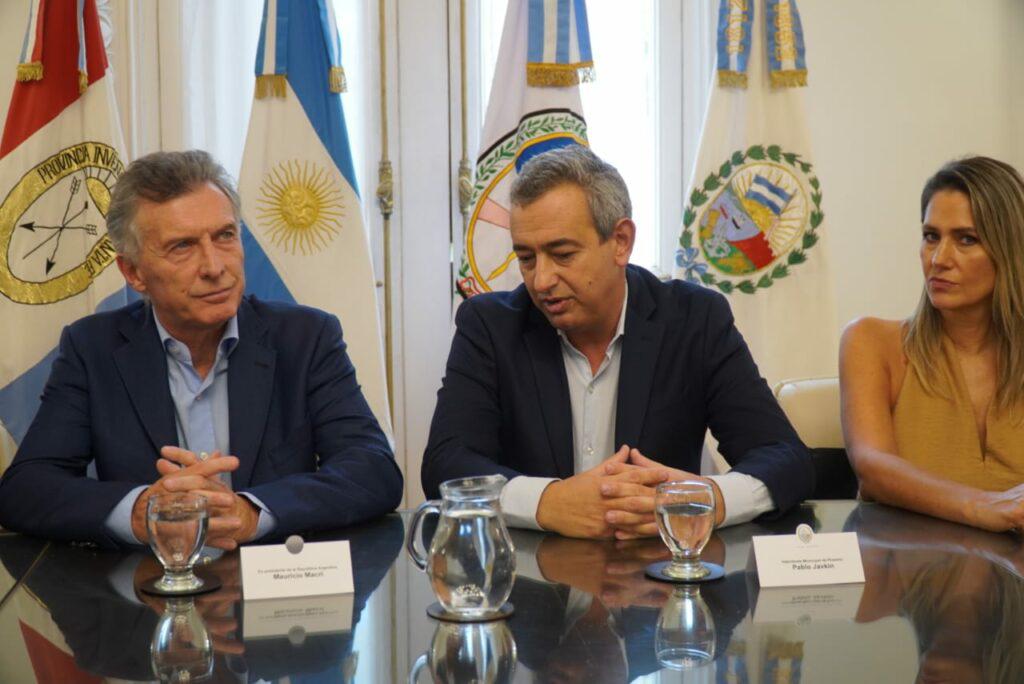 macri-javkin-losada-1024x684