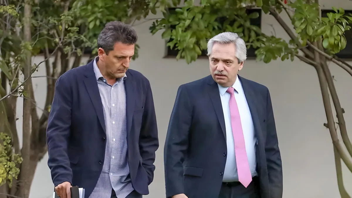 sergio-massa-alberto-fernandez-olivos-2022png