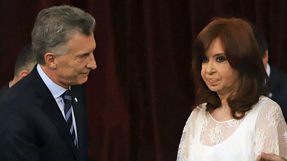 mauricio-macri-y-cristina-fernandez-1230027