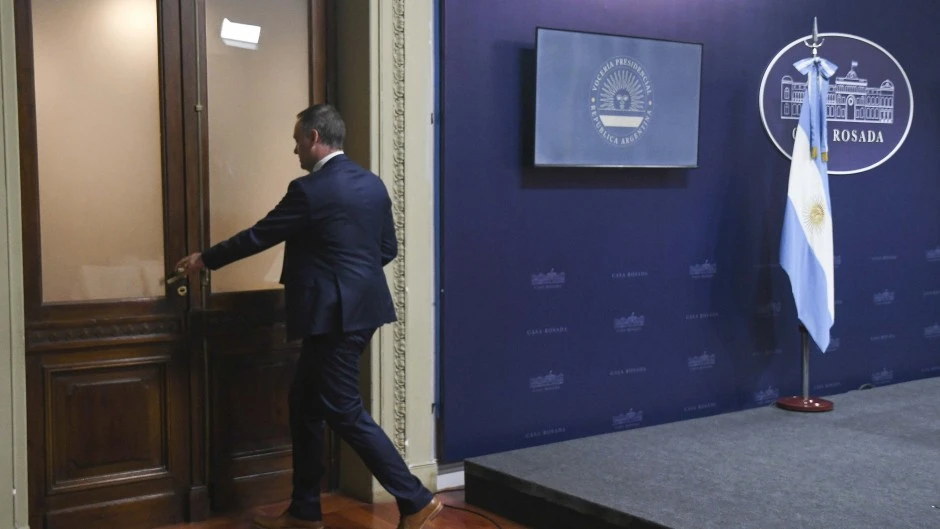 65d4ad50f18e4_940_529!